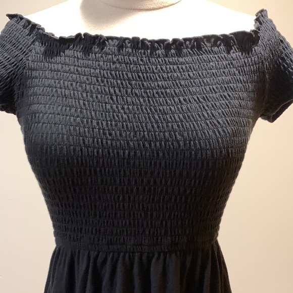 Black dress small size - Picture 2 of 2